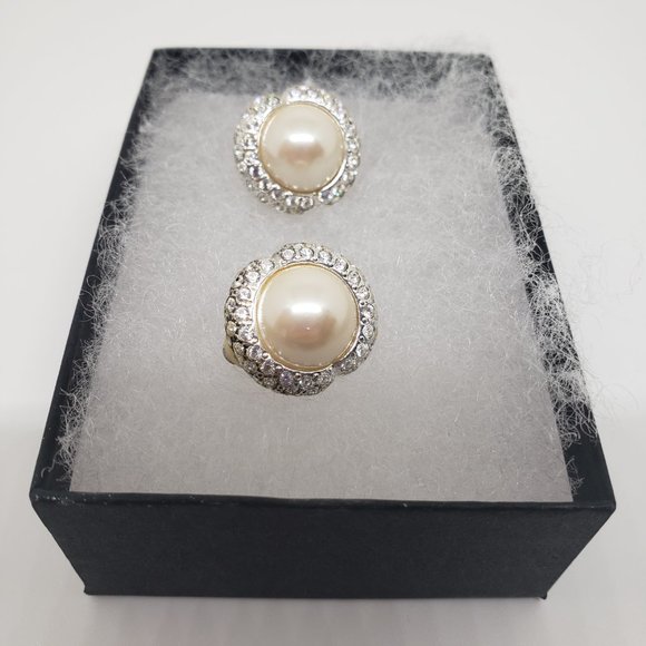 Carolee Clip-On Earrings Pave Rhinestones Faux Pearl Cabochons Silver Tone - Picture 7 of 10